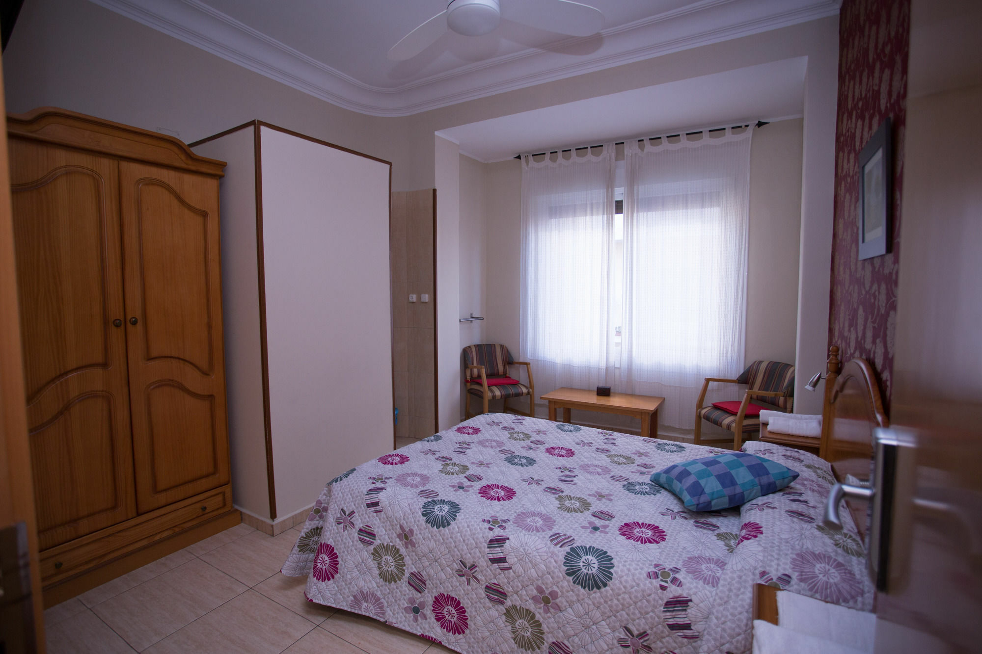 Hostal Navarra Zaragoza Eksteriør bilde