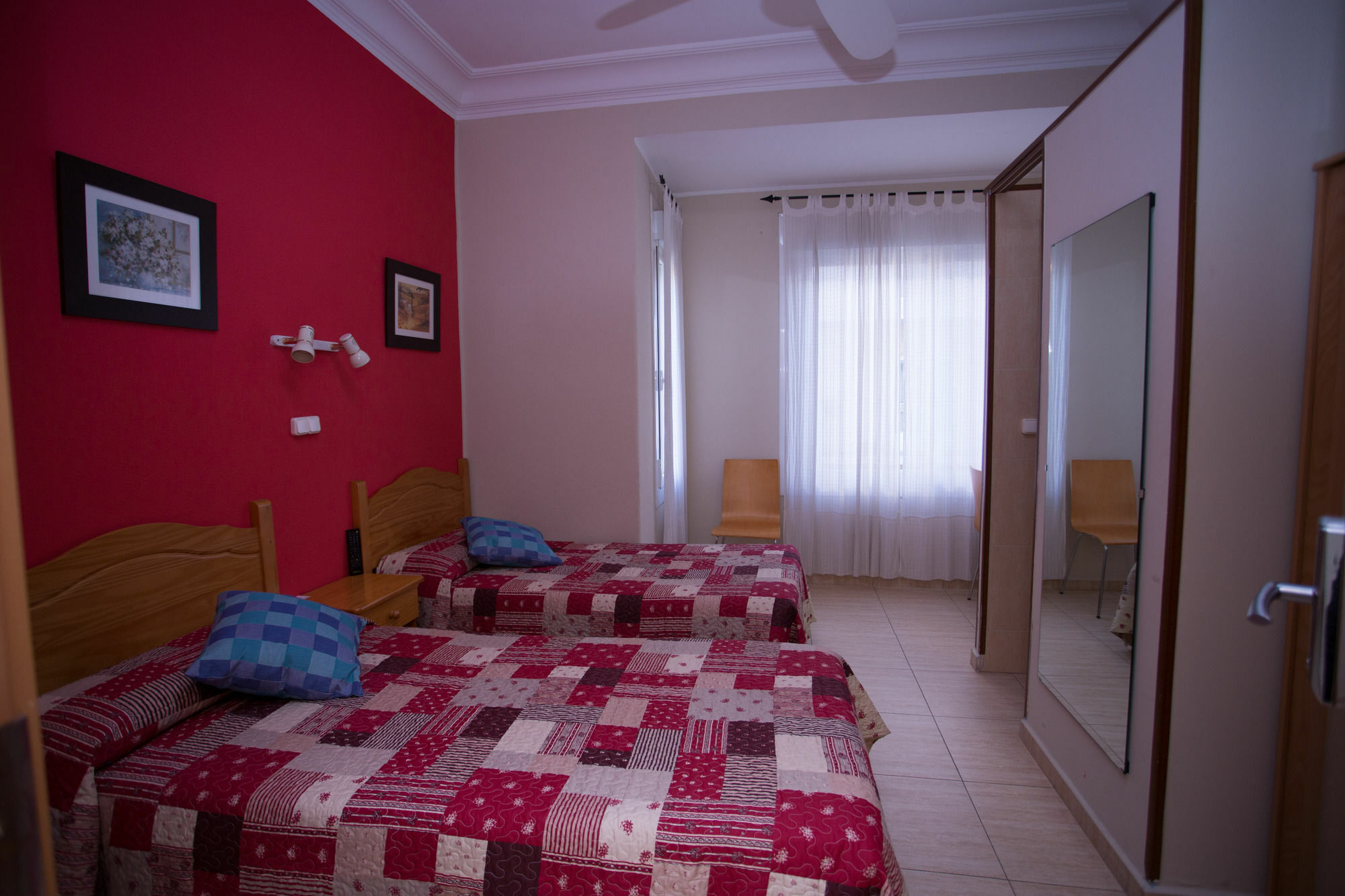 Hostal Navarra Zaragoza Eksteriør bilde