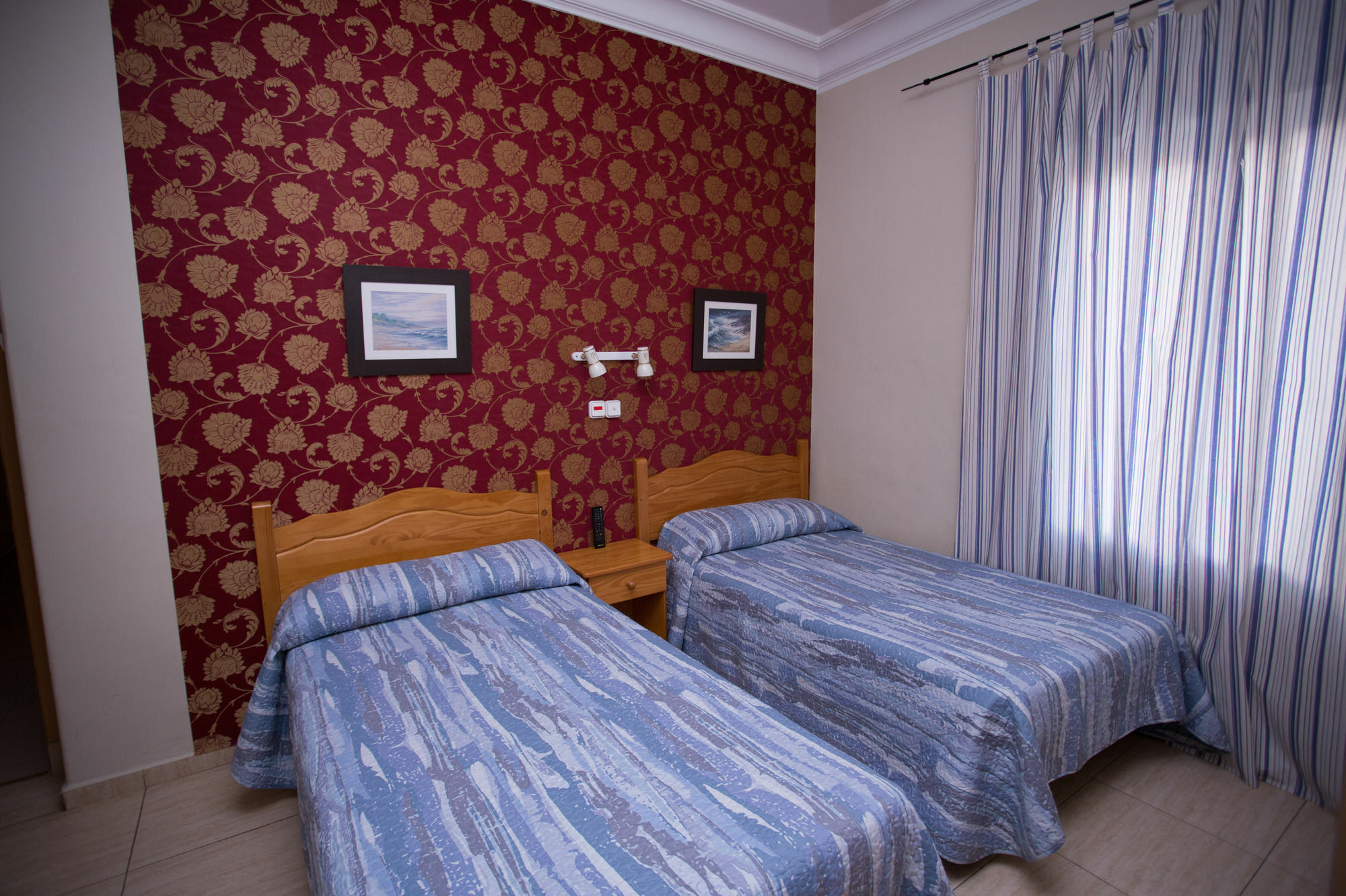 Hostal Navarra Zaragoza Eksteriør bilde